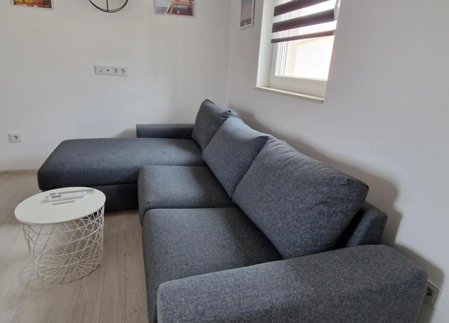 B&L Apartments Vir 0*,